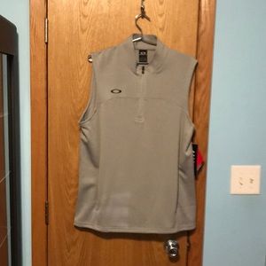 Oakley Golf Vest